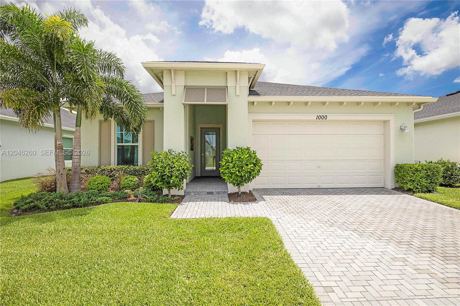 1000 SE Crosswood Way, Port St. Lucie, FL 34984