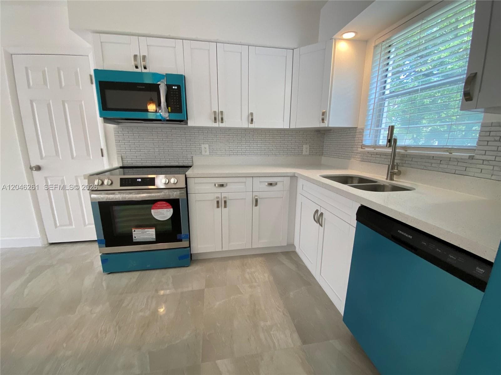 601 SE 5th Ct # 208, Fort Lauderdale, FL 33301 photo 2