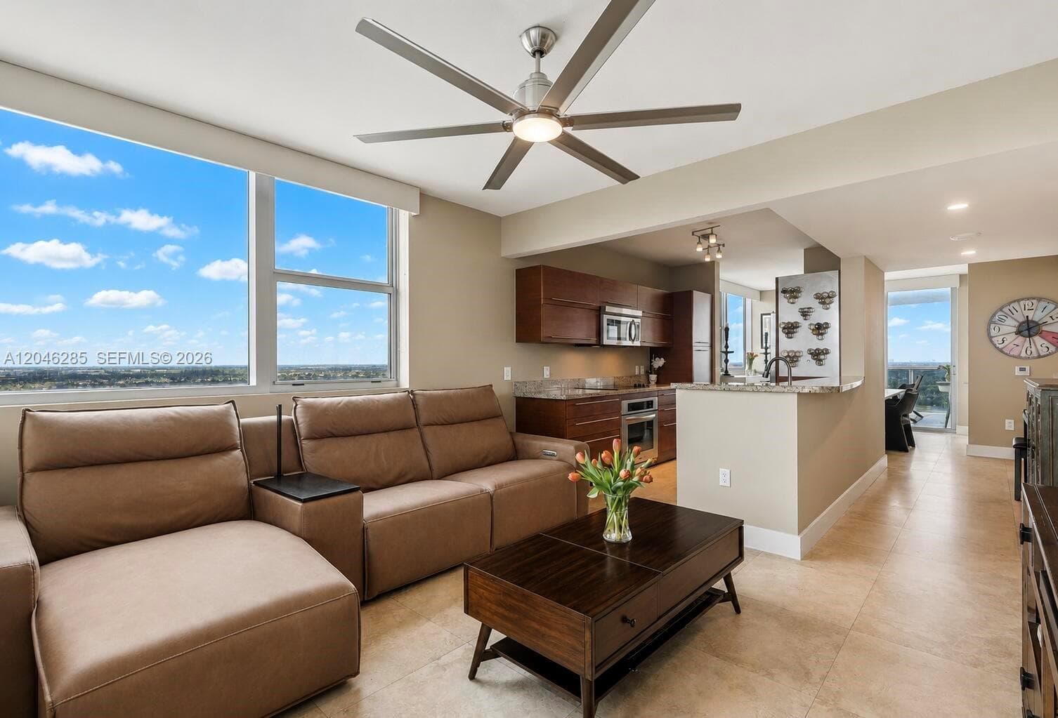 2641 N Flamingo Rd # 2308, Plantation, FL 33323 photo 3