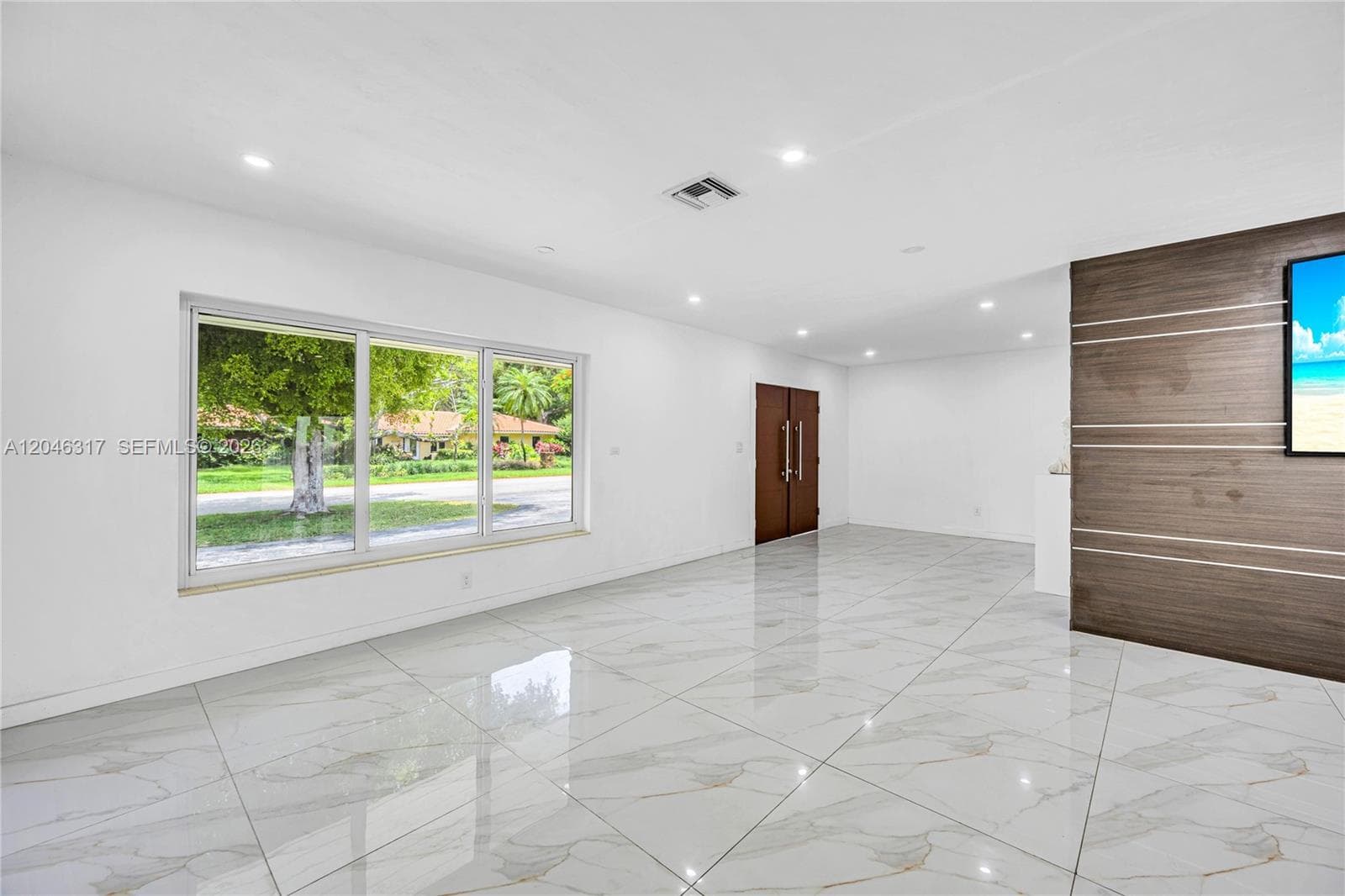 12525 SW 68th Ct, Pinecrest, FL 33156 photo 3