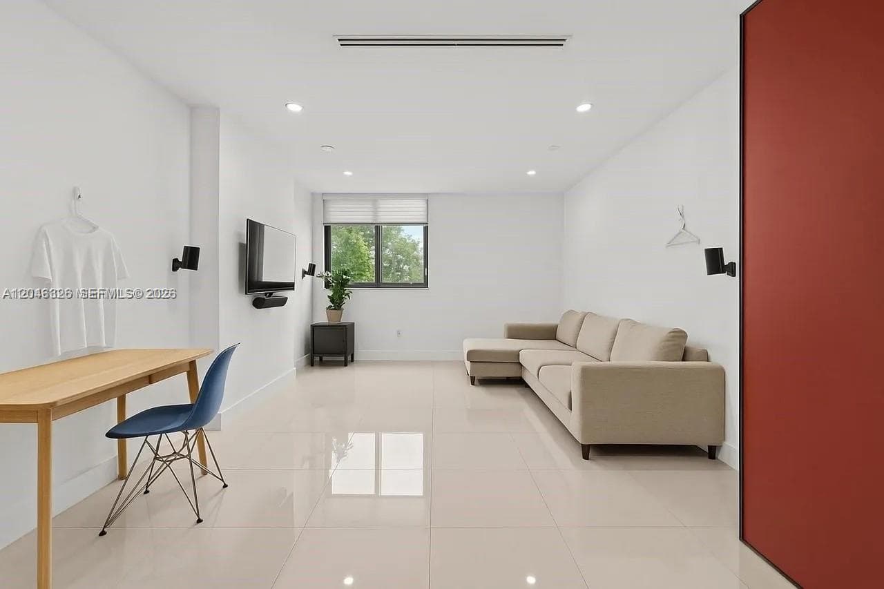 2715 Tigertail Ave # 102, Miami, FL 33133 photo 4