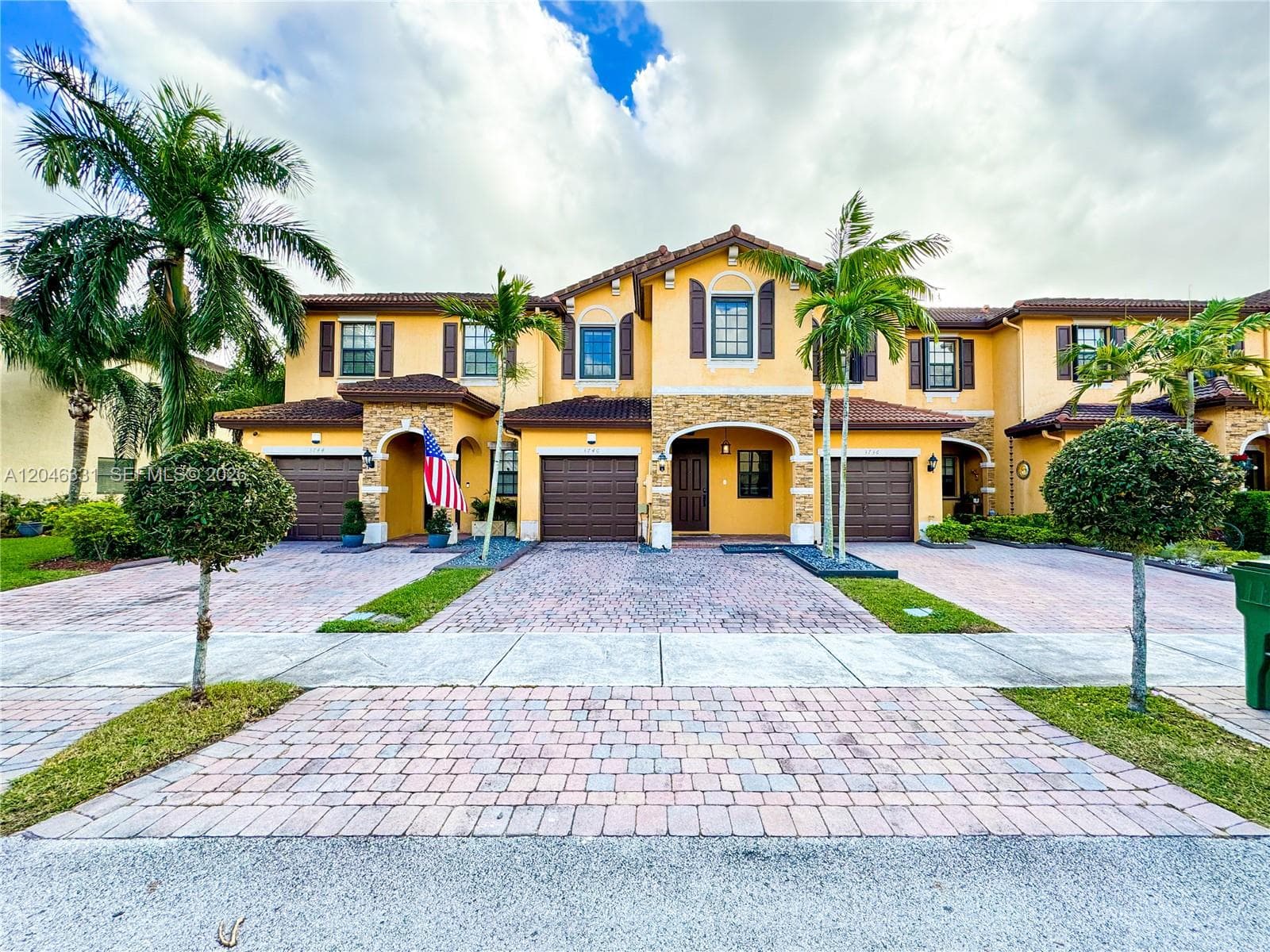3740 NE 3rd Ct, Homestead, FL 33033