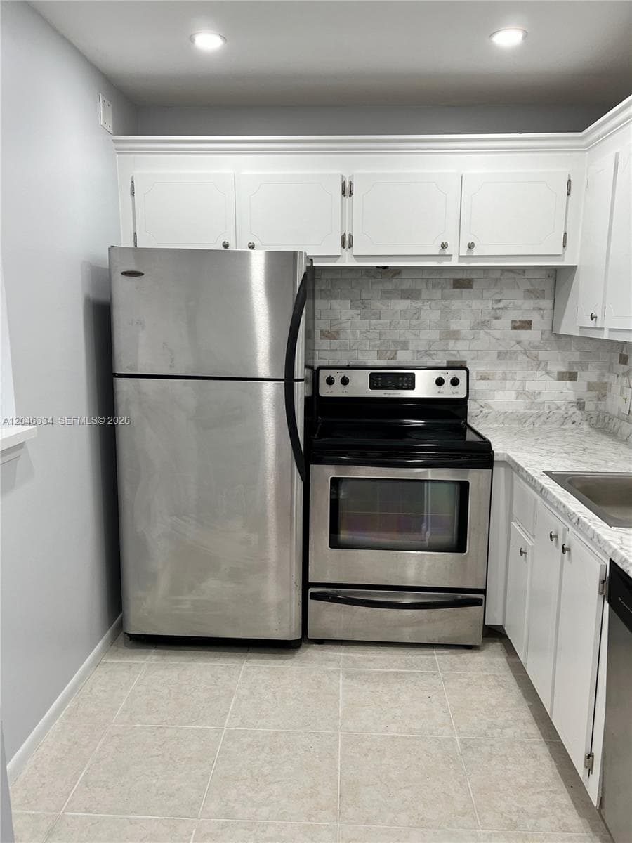 359 Preston I # I, Boca Raton, FL 33434 photo 3