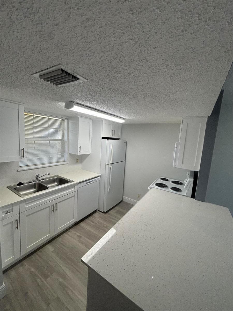 6284 La Costa Drive # H, Boca Raton, FL 33433 photo 4
