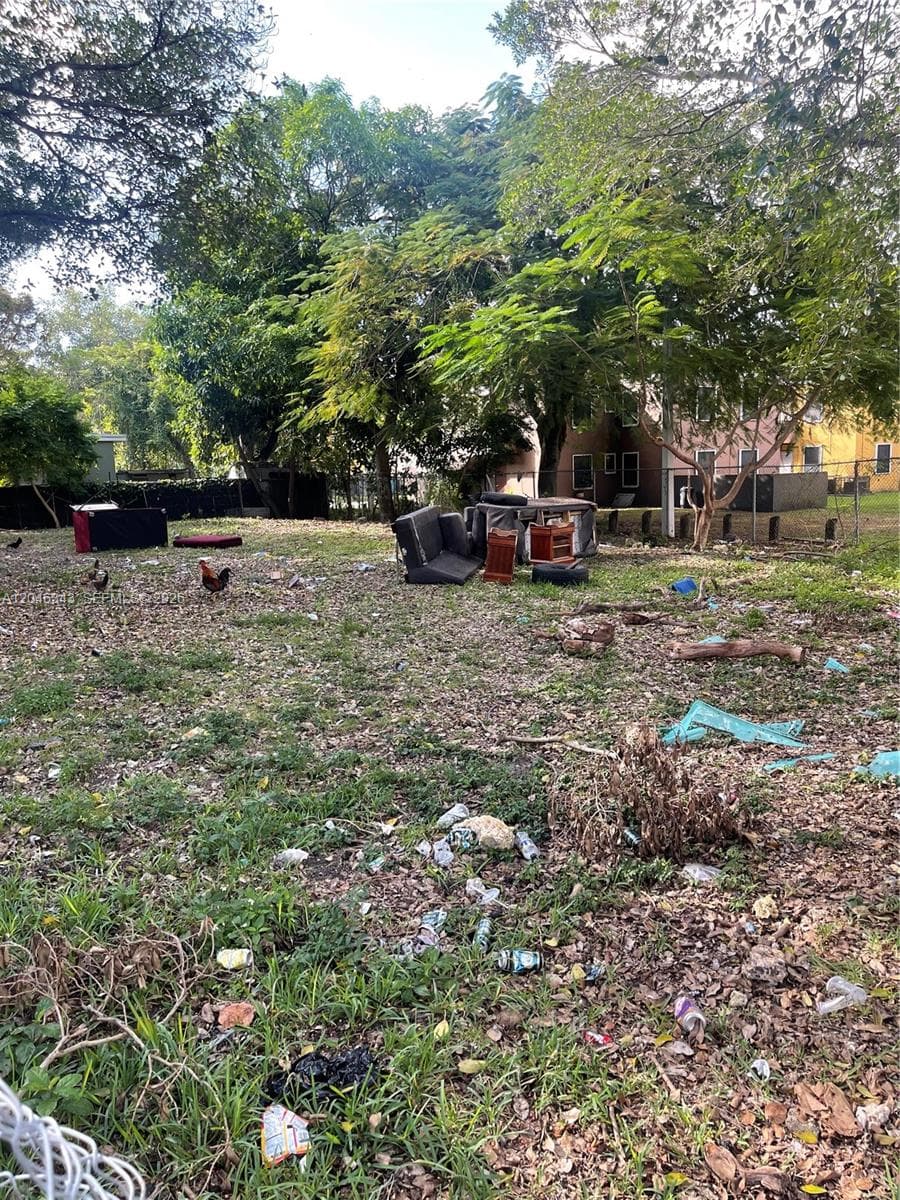 1110 NW 34th St, Miami, FL 33127