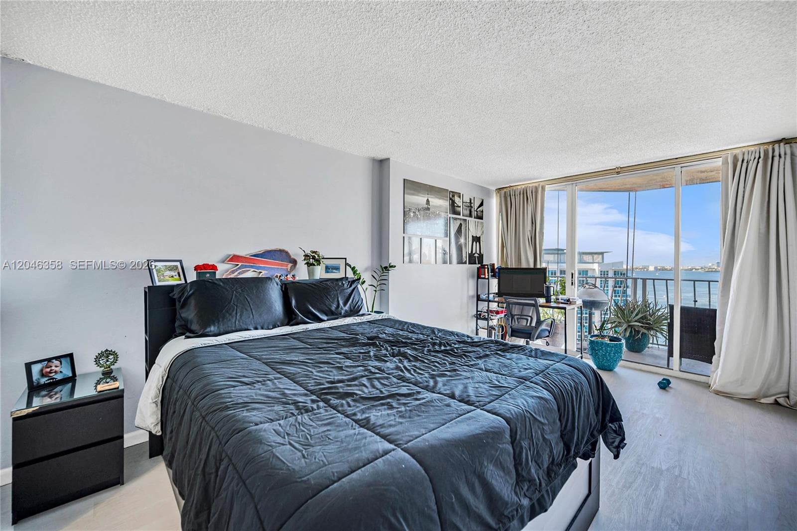 7601 E Treasure Dr # 2412, North Bay Village, FL 33141 photo 4