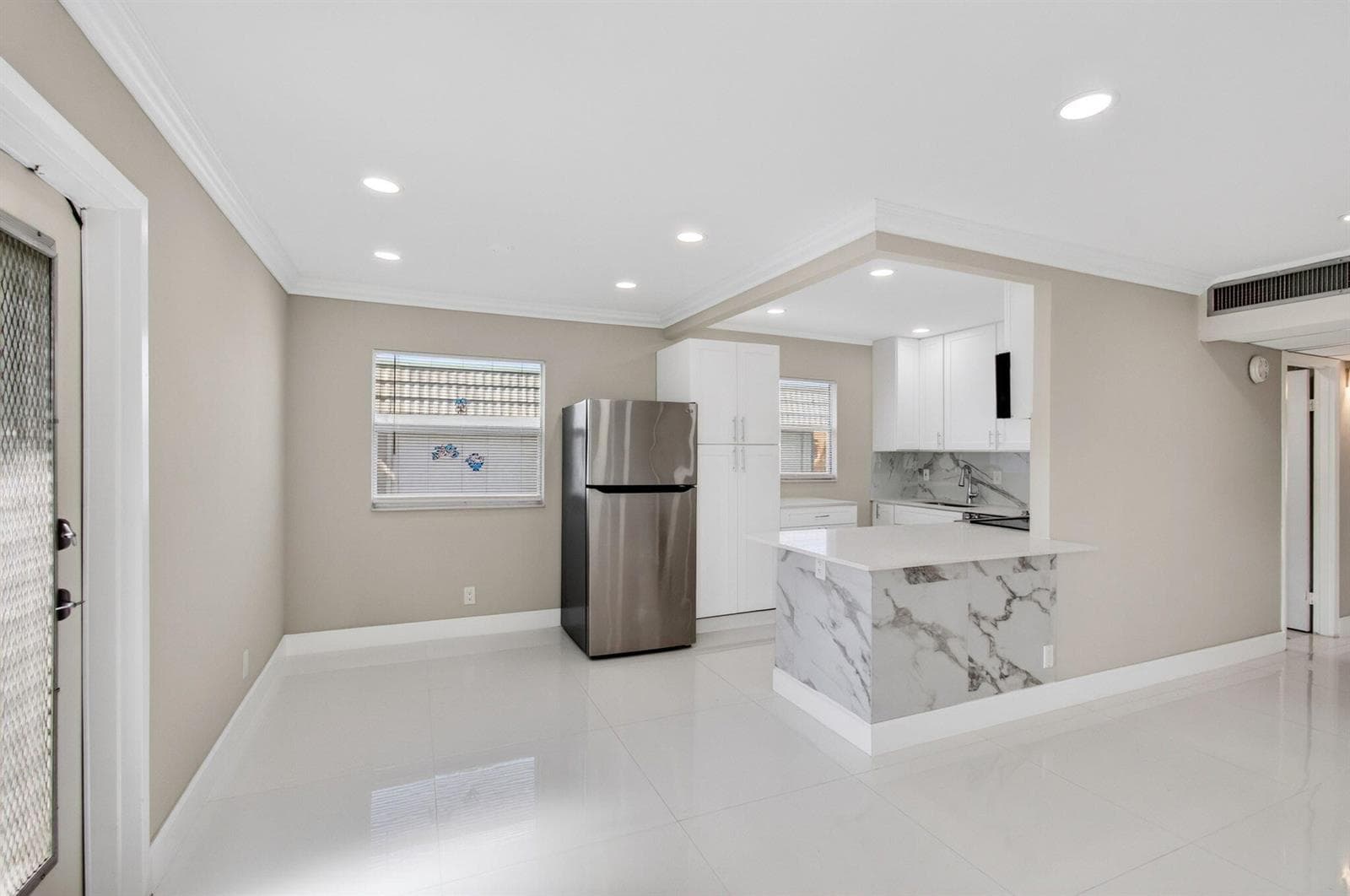 429 Flanders I, Delray Beach, FL 33484 photo 4