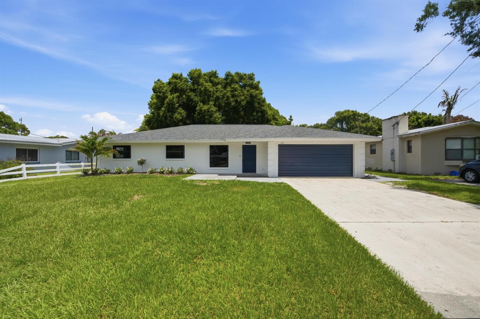 1124 Club Drive, Fort Pierce, FL 34982 photo 2