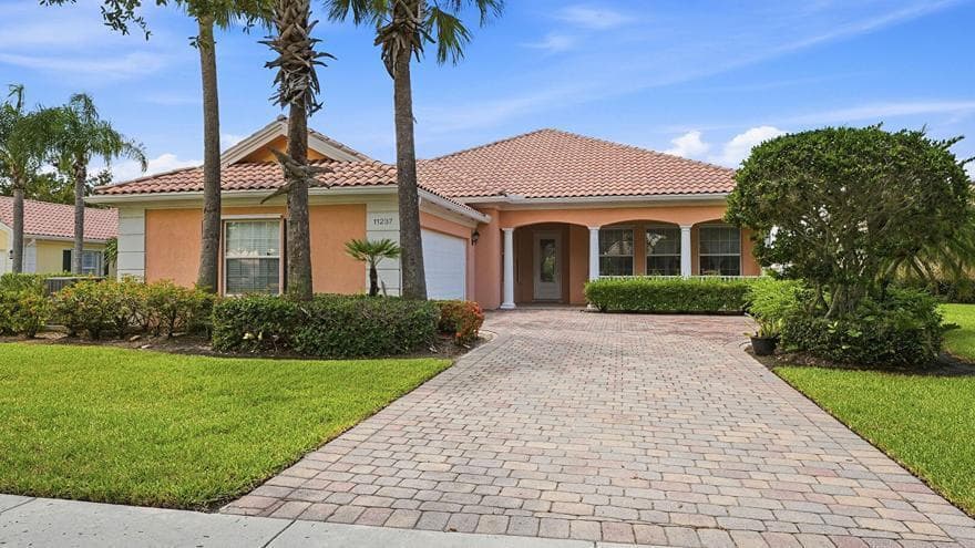 11237 SW Olmstead Drive, Port St. Lucie, FL 34987 photo 5