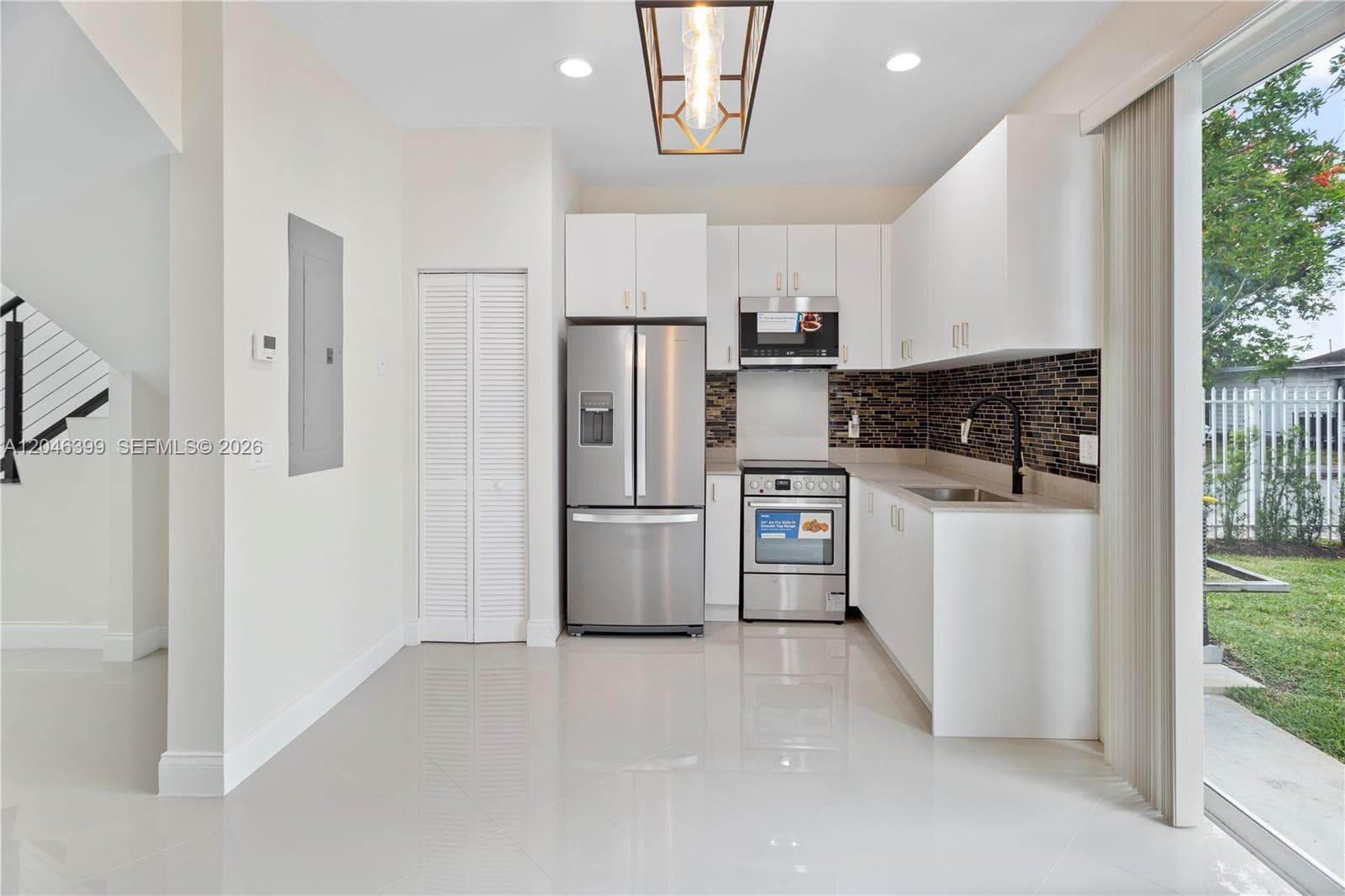 1252 NW 39th St # 1252, Miami, FL 33142 photo 4