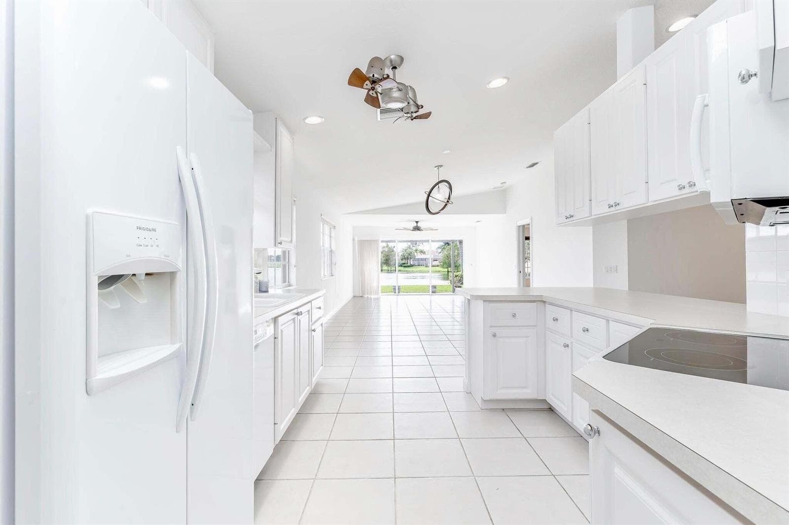 8270 Eleuthera Lane, Wellington, FL 33414 photo 5