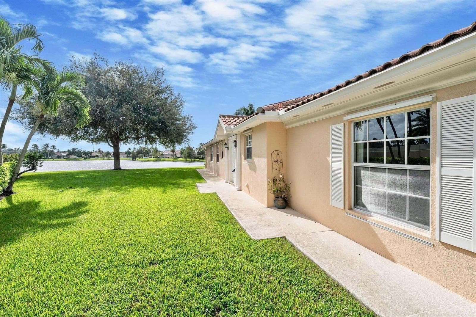 8270 Eleuthera Lane, Wellington, FL 33414 photo 4