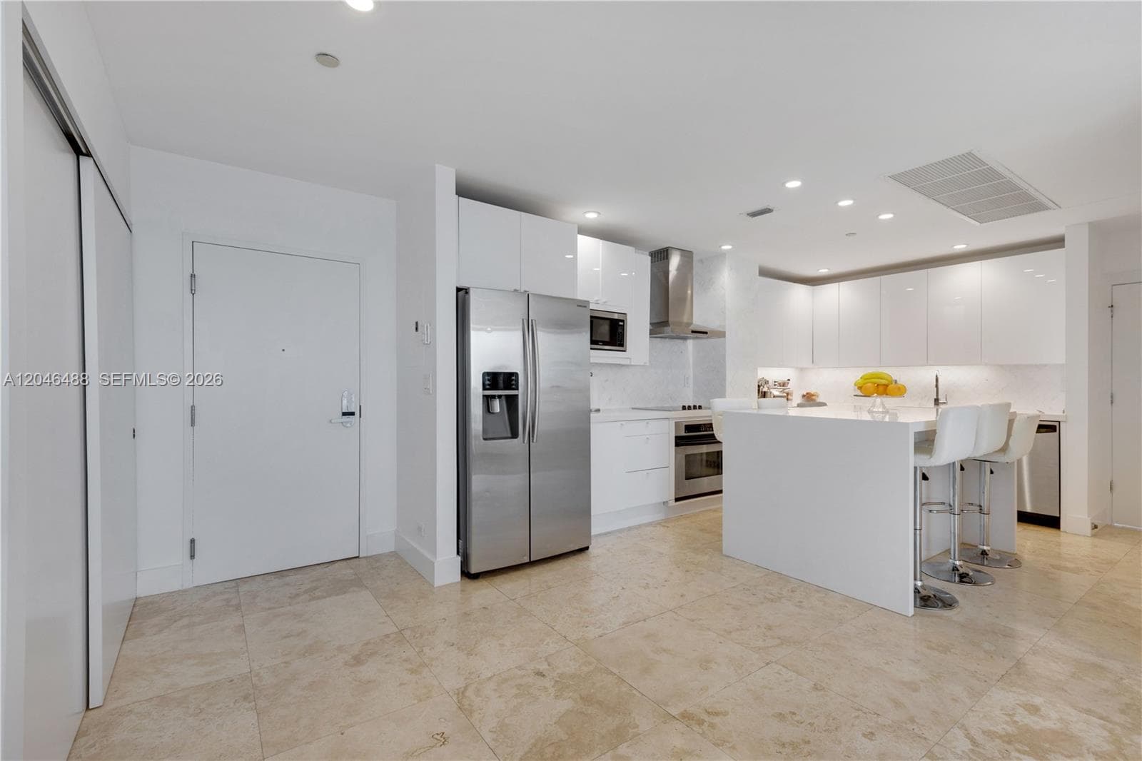 2301 Collins Ave # PH22, Miami Beach, FL 33139 photo 4