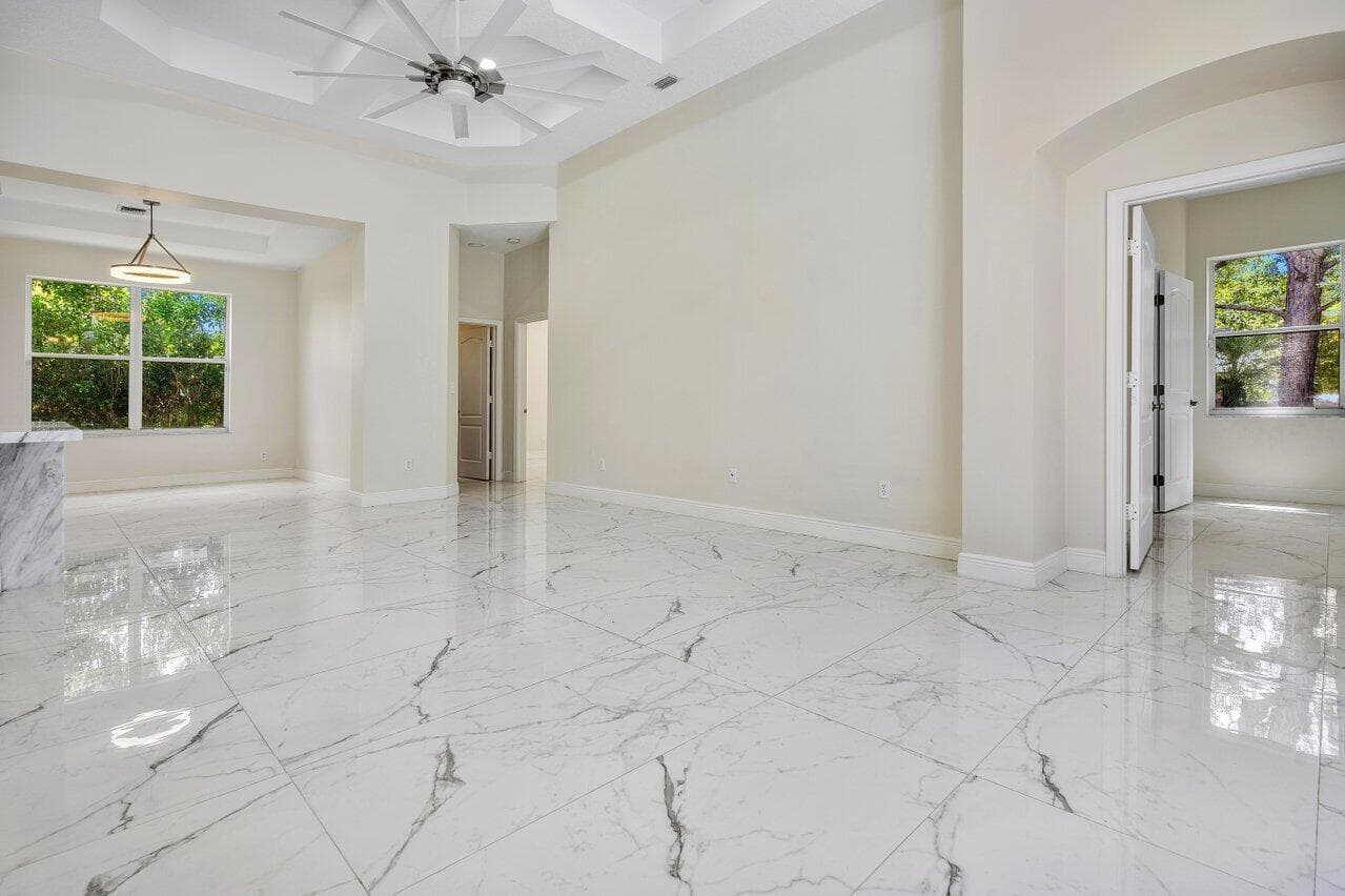 50 Lake Eden Drive, Boynton Beach, FL 33435 photo 5