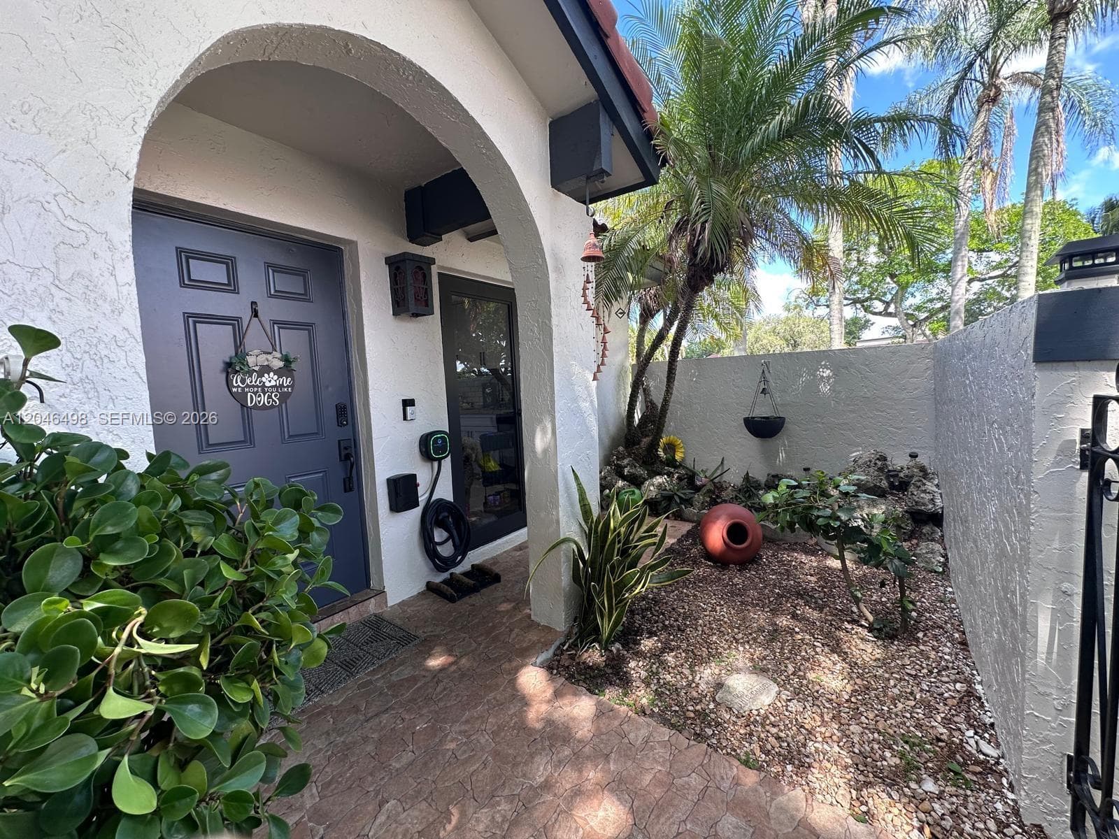 6633 NW 178th Ter, Hialeah, FL 33015 photo 3