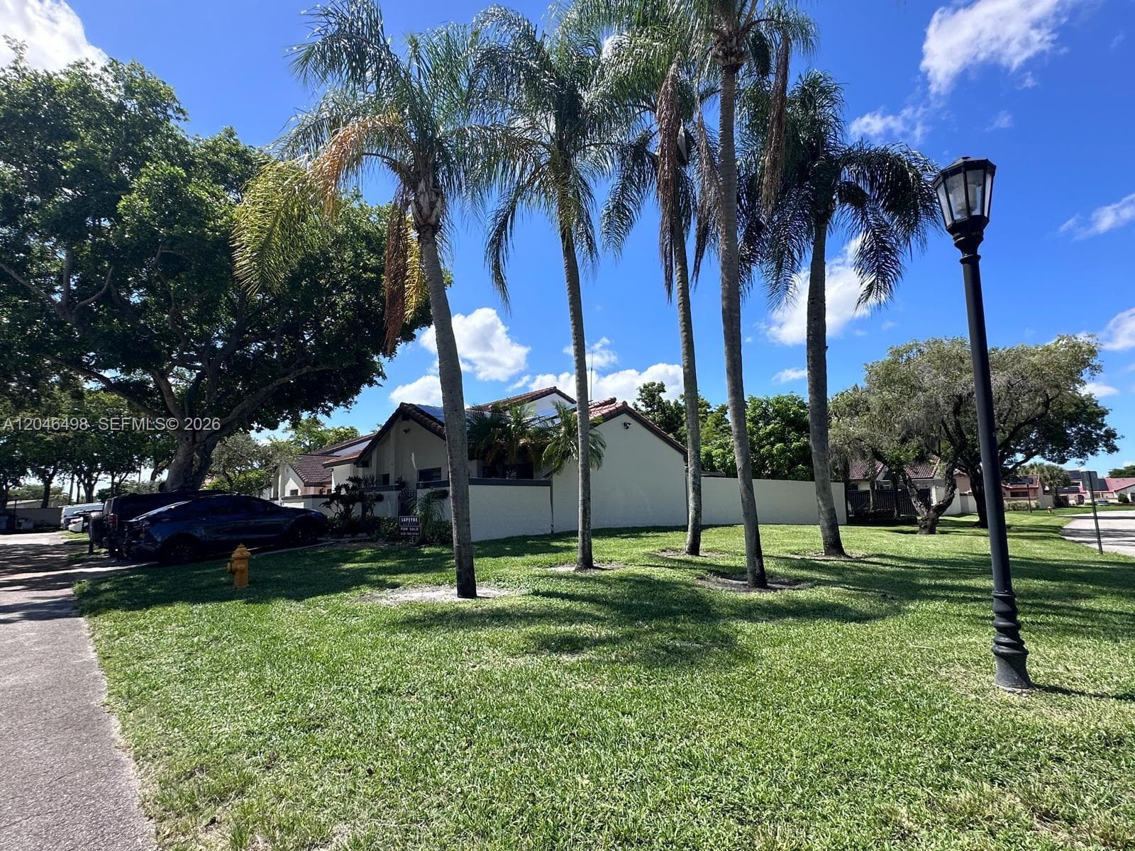 6633 NW 178th Ter, Hialeah, FL 33015 photo 5