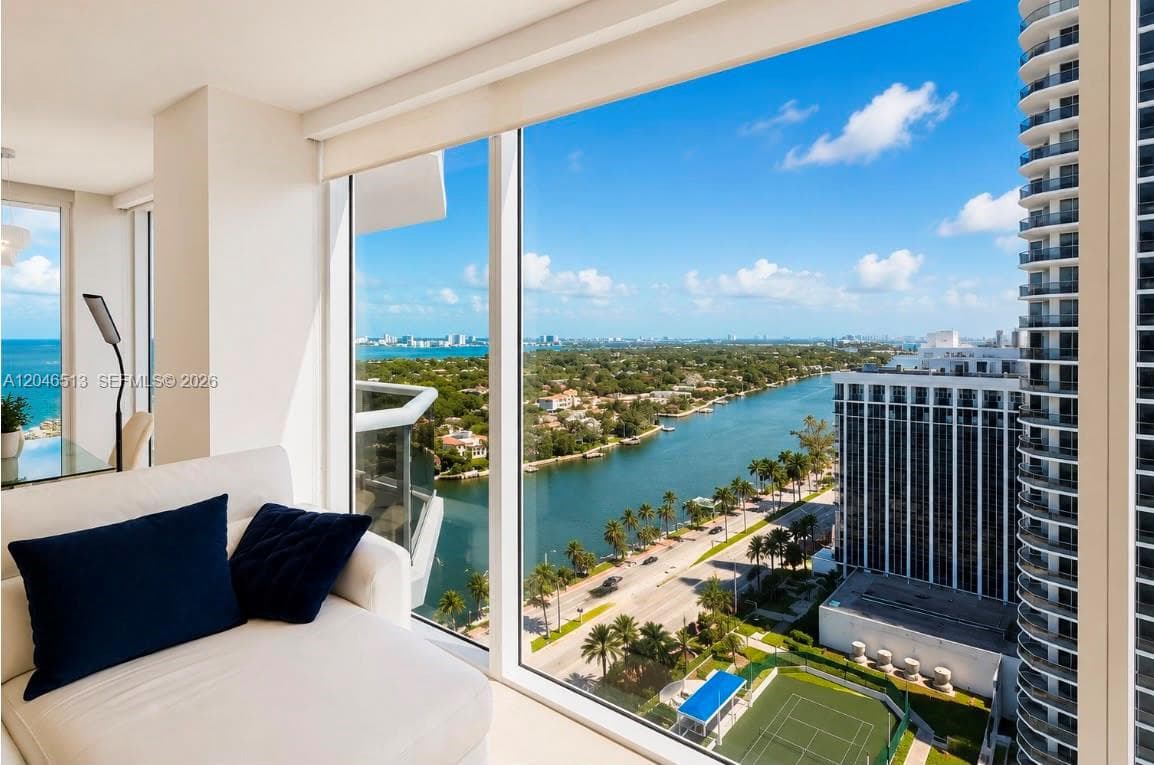 4775 Collins Ave # 2407, Miami Beach, FL 33140 photo 4