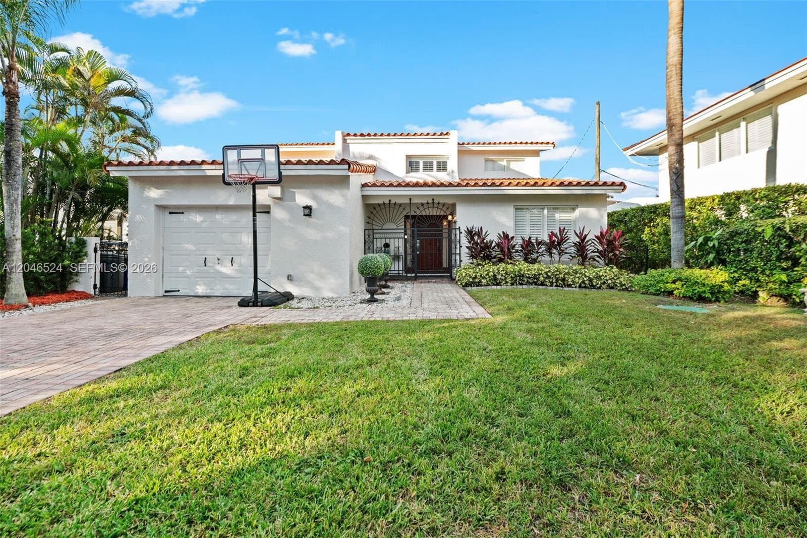 1211 Algeria Ave, Coral Gables, FL 33134