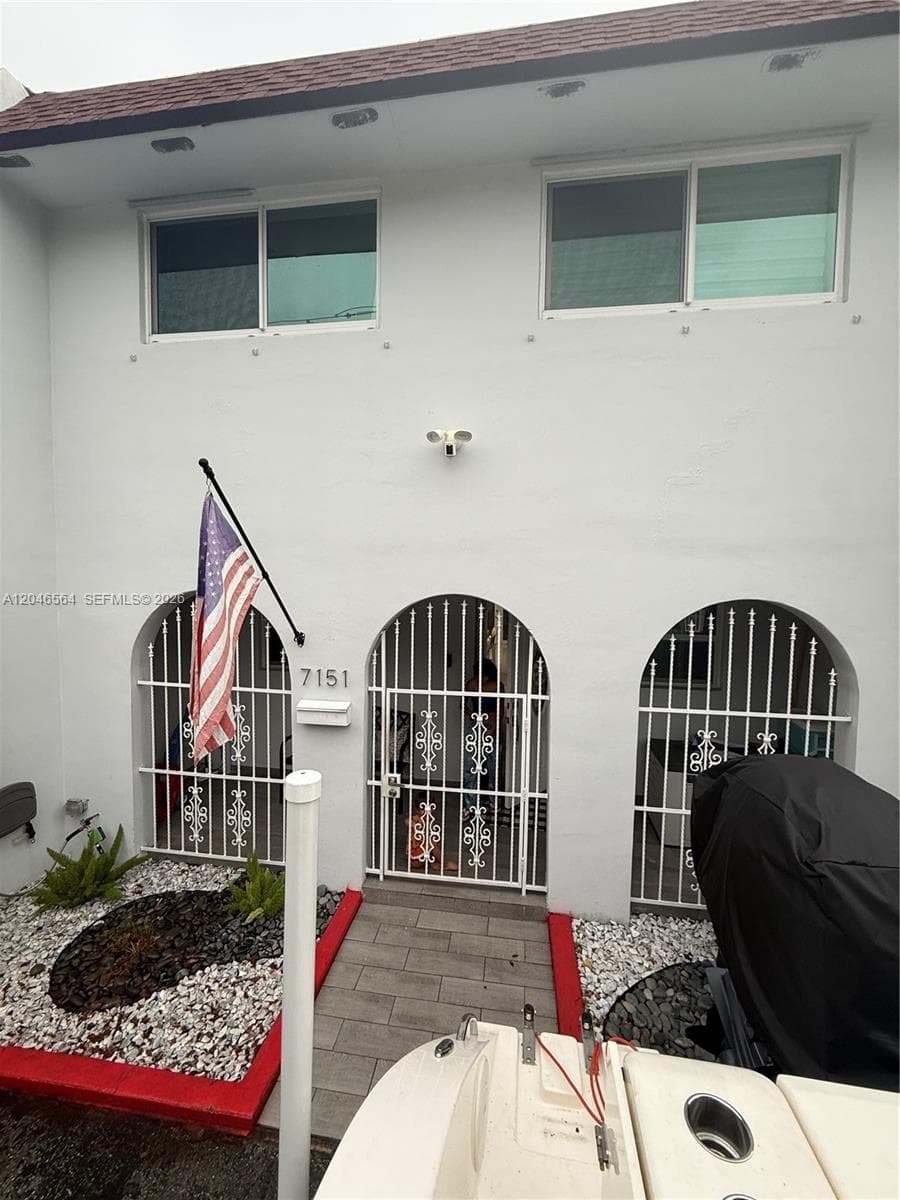 7151 W 3rd Ct # 0, Hialeah, FL 33014 photo 2