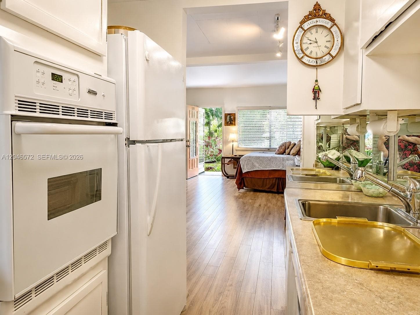 1050 Pennsylvania Ave # 12-A, Miami Beach, FL 33139 photo 5