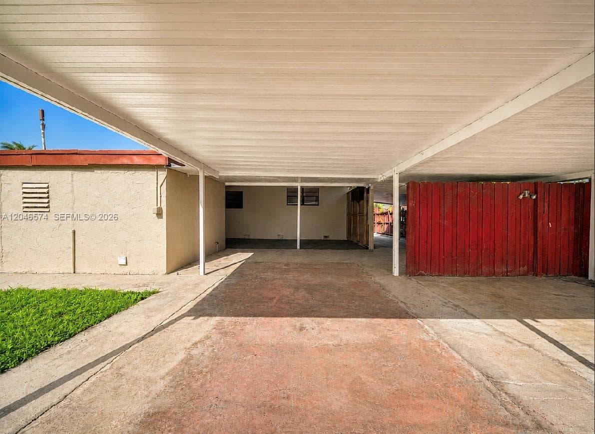 620 NW 182nd Ter, Miami Gardens, FL 33169 photo 3