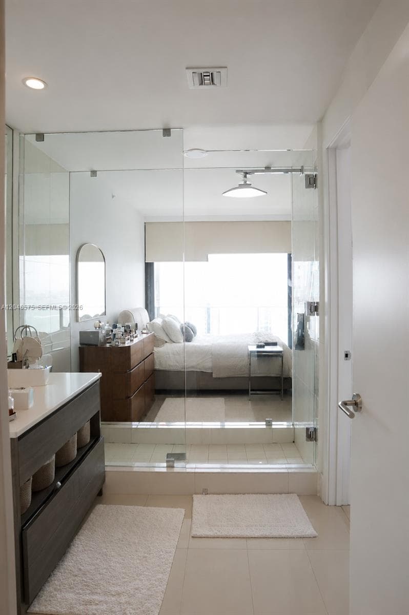 460 NE 28th St # 802, Miami, FL 33137 photo 4