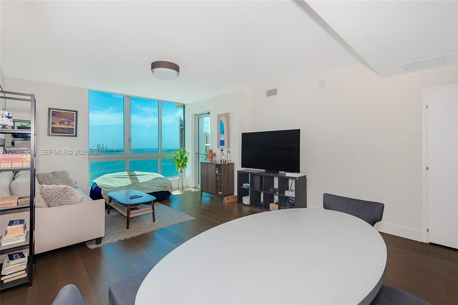 300 S Biscayne Blvd # T-2612, Miami, FL 33131 photo 5