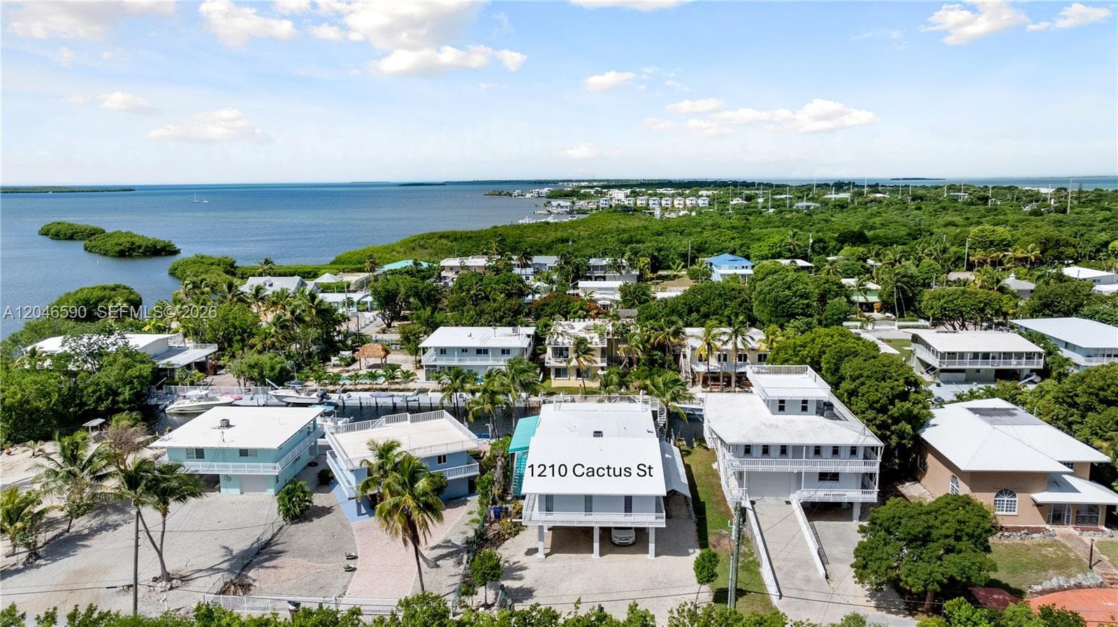1210 Cactus St, Key Largo, FL 33037 photo 2