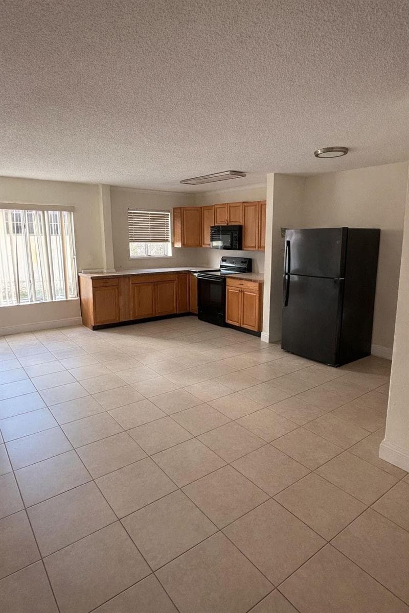 7910 Taft Street # 109, Pembroke Pines, FL 33024 photo 5