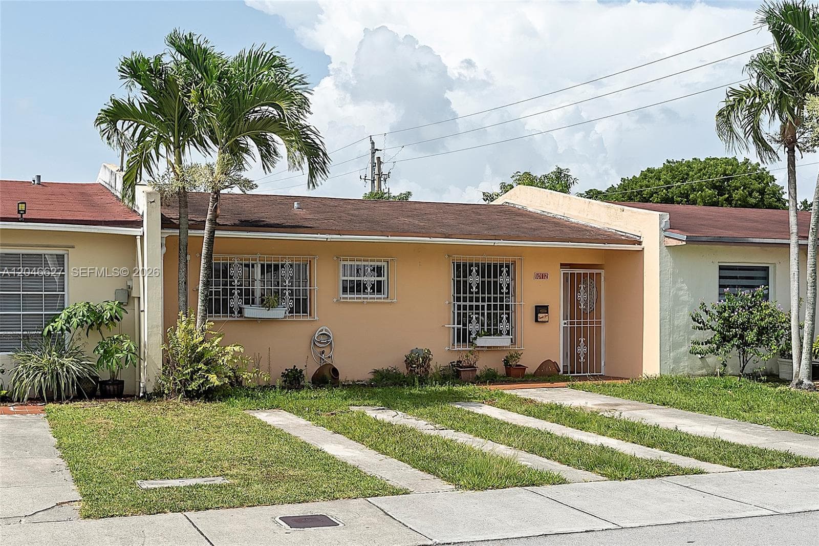 10112 SW 23rd St, Miami, FL 33165 photo 2