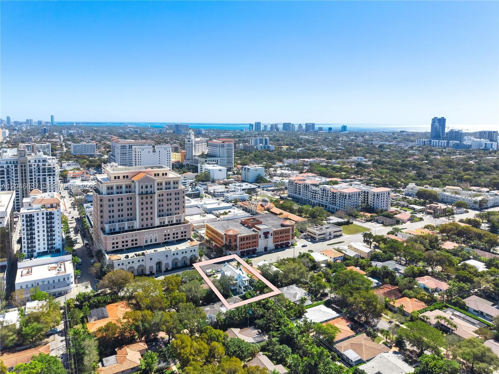 2712 S Le Jeune Rd, Coral Gables, FL 33134 photo 3