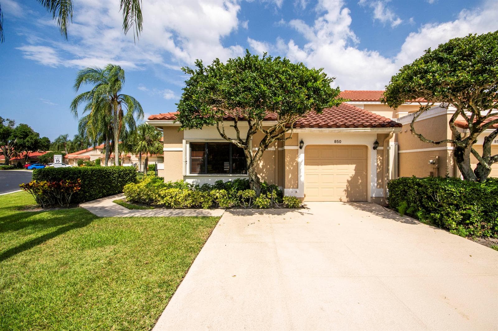850 Windermere Way, Palm Beach Gardens, FL 33418 photo 3