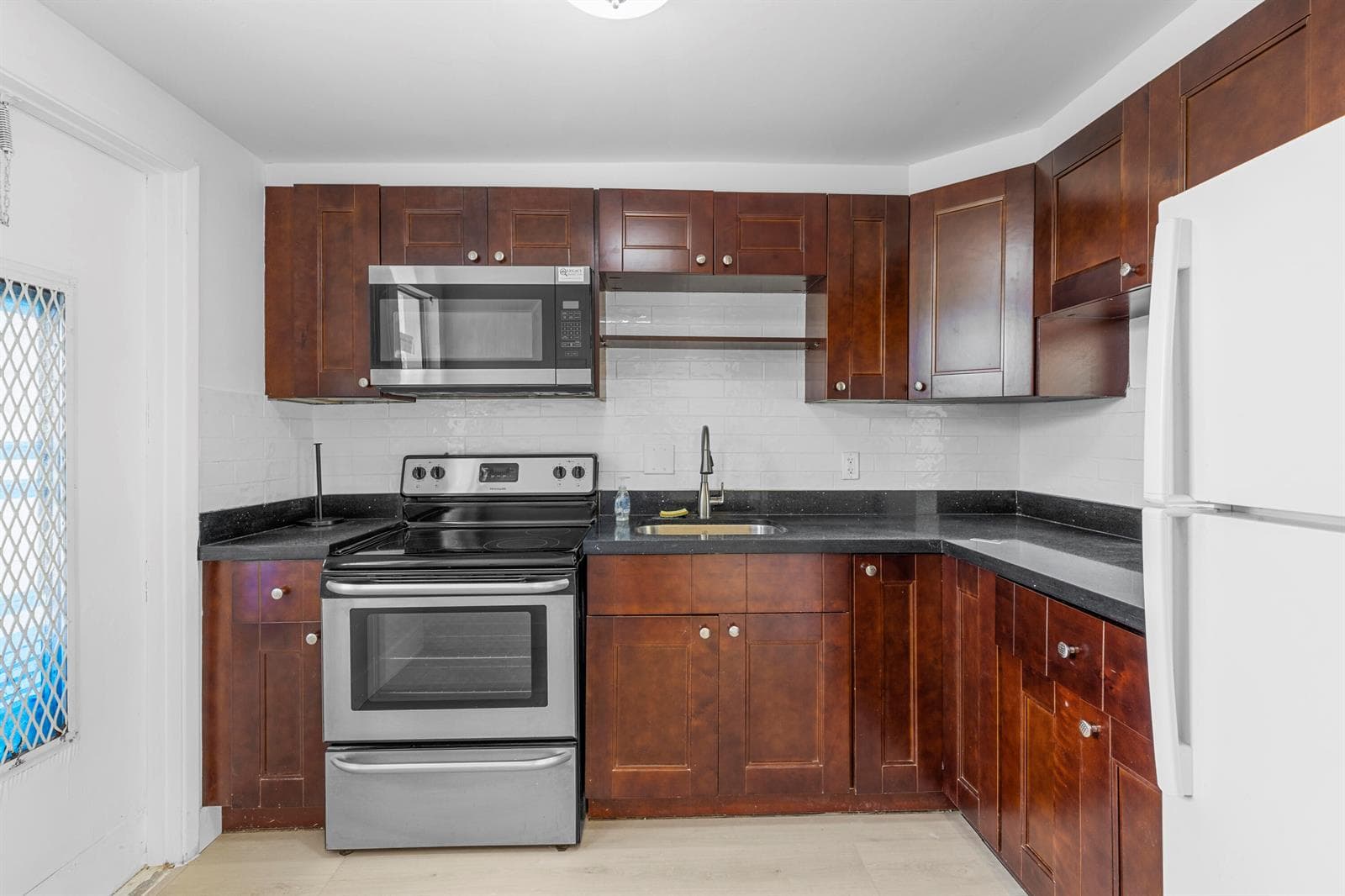 3201 NE 8th Street # 206, Pompano Beach, FL 33062 photo 5