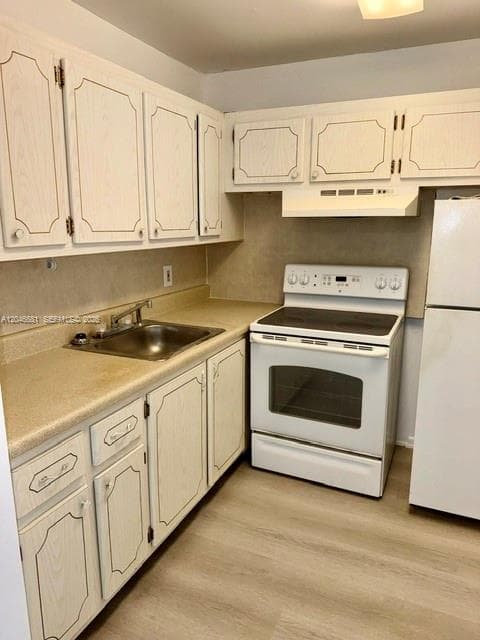 41 Salisbury # B, West Palm Beach, FL 33417 photo 3