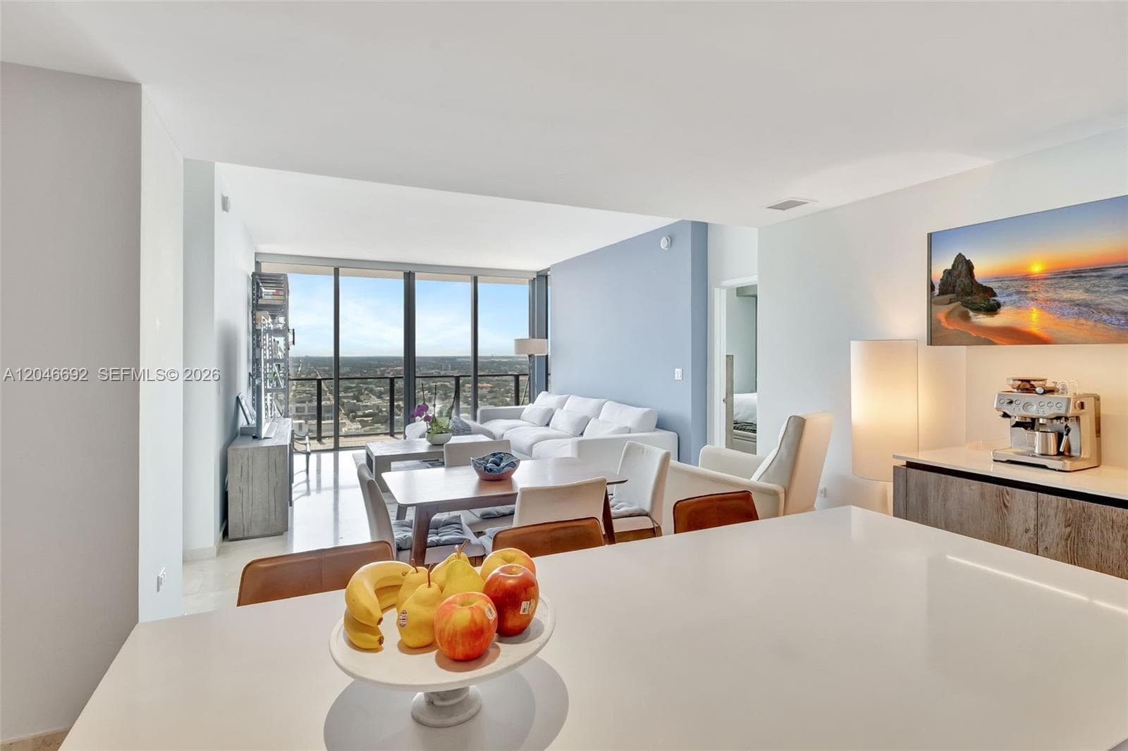88 SW 7th St # 3604, Miami, FL 33130 photo 4