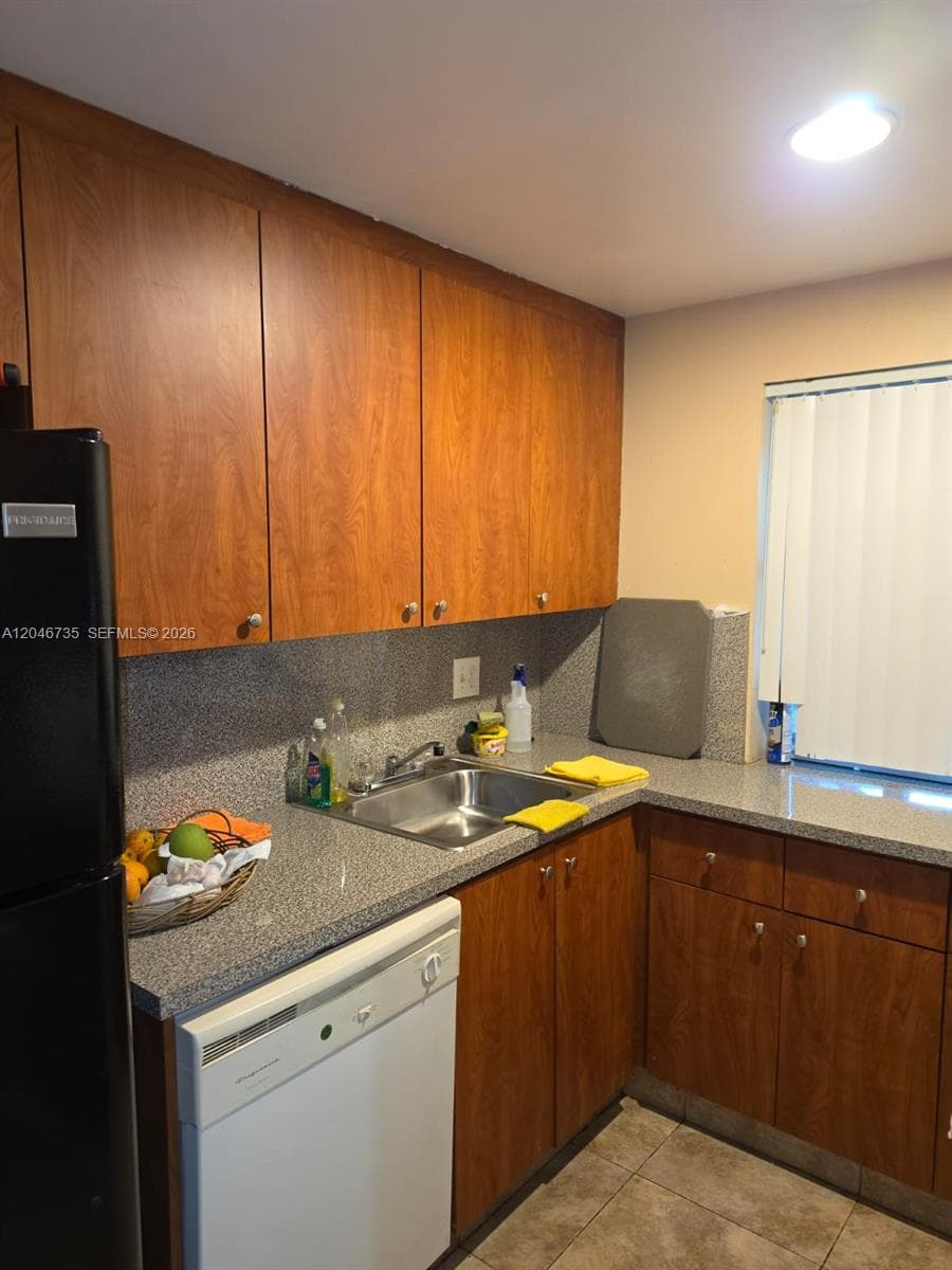 4231 NW 19th St # 254, Lauderhill, FL 33313 photo 3