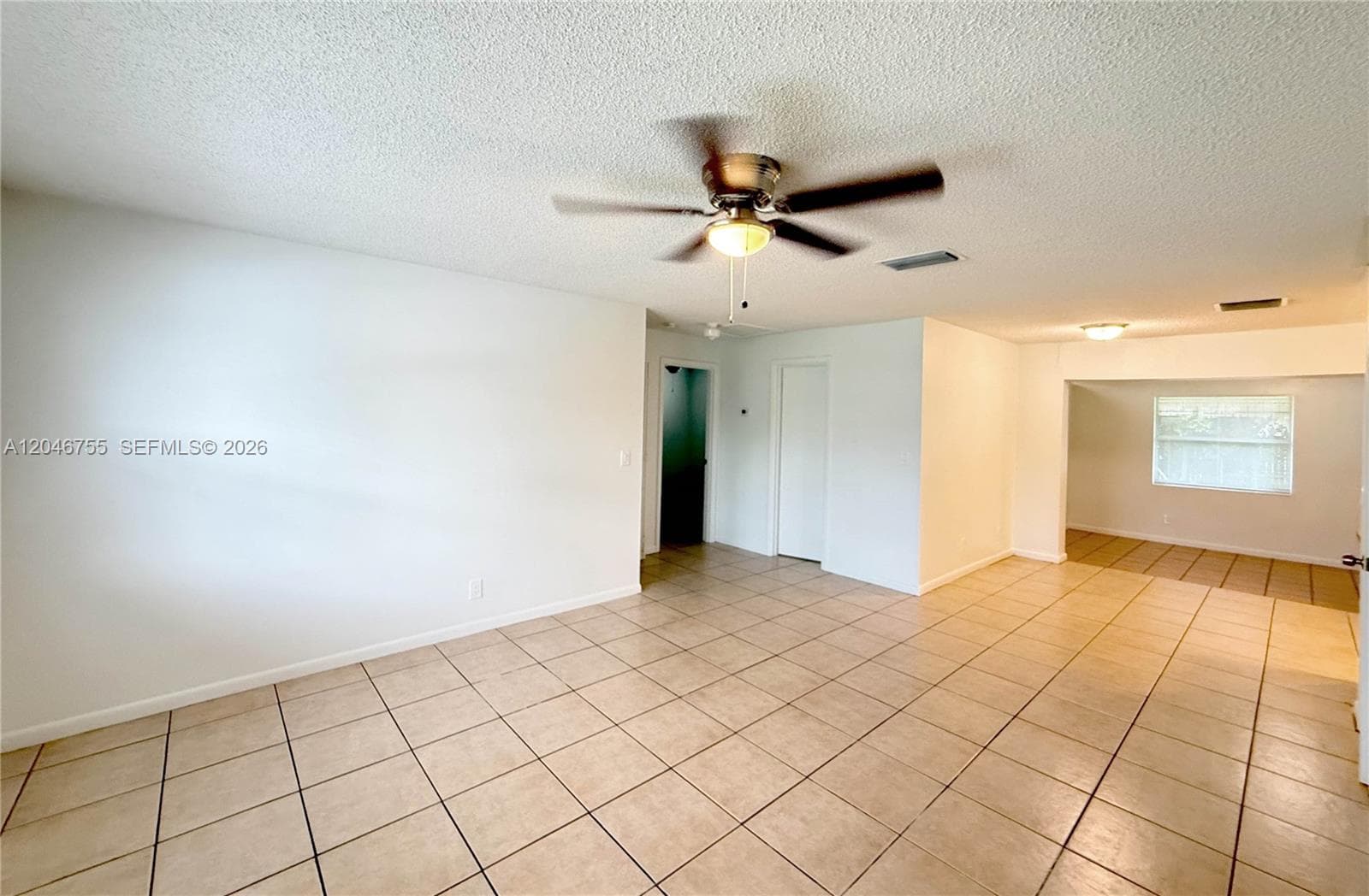 12096 Dolphin Dr, Palm Beach Gardens, FL 33410 photo 3