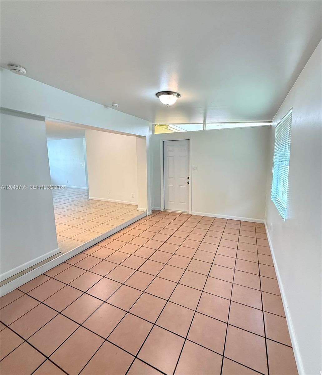 12096 Dolphin Dr, Palm Beach Gardens, FL 33410 photo 5