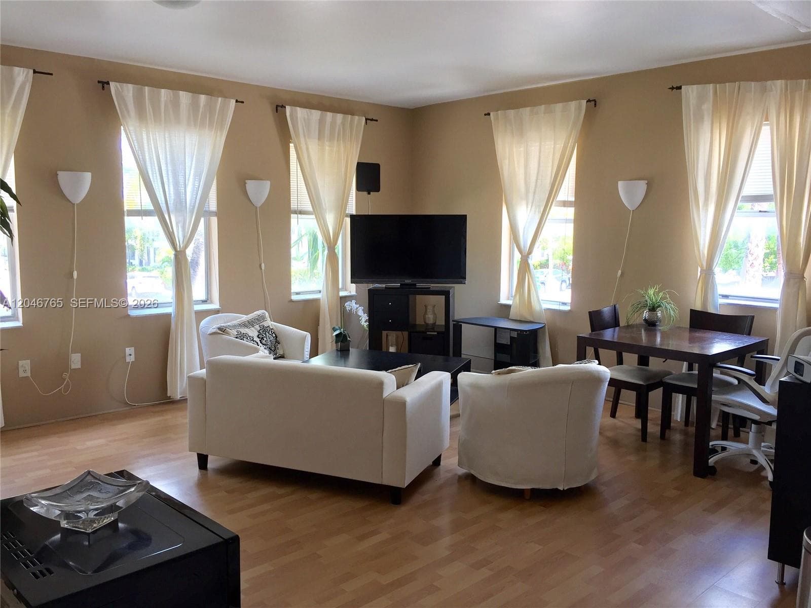 802 Euclid Ave # 201, Miami Beach, FL 33139