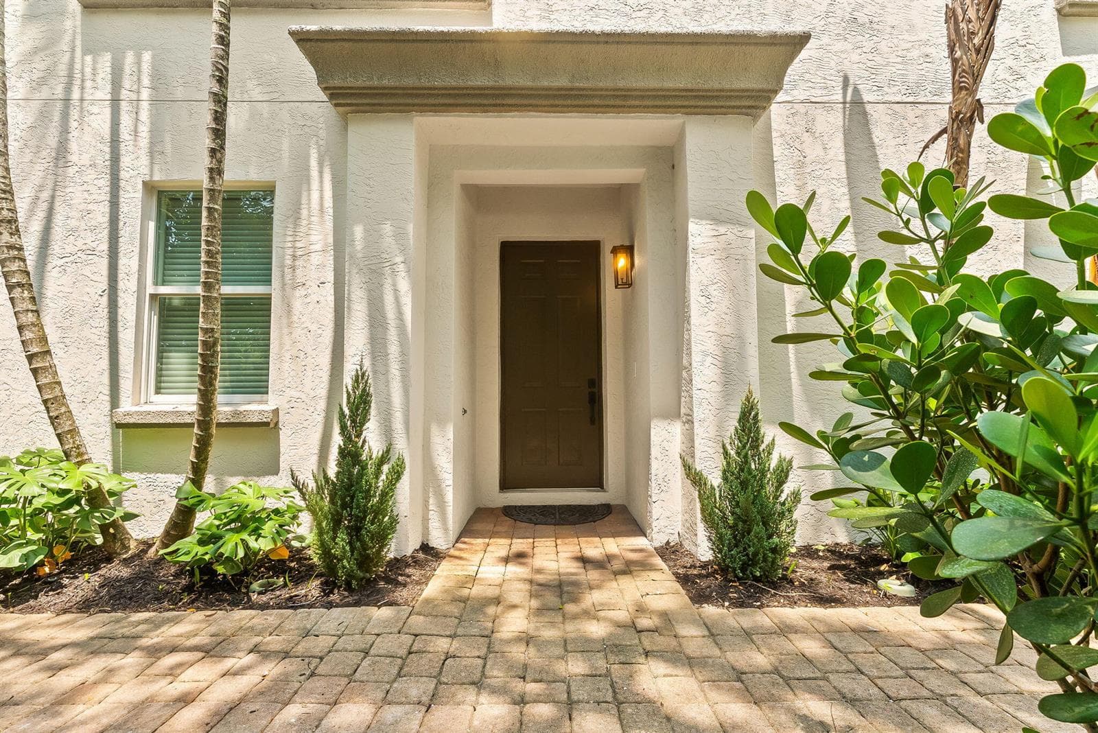 725 SW 4th Avenue, Fort Lauderdale, FL 33315 photo 4