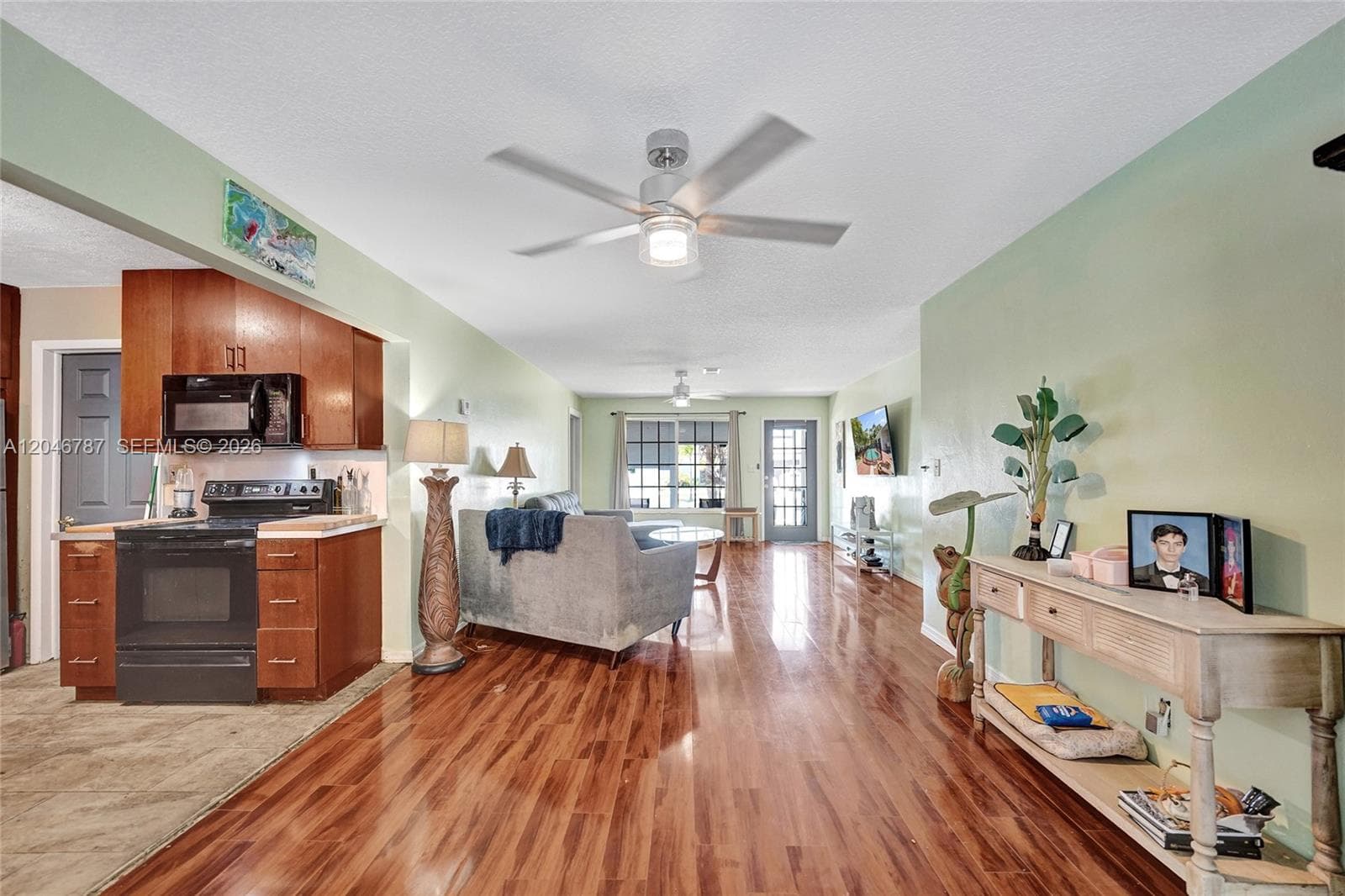 206 SE 3rd St, Dania Beach, FL 33004 photo 2