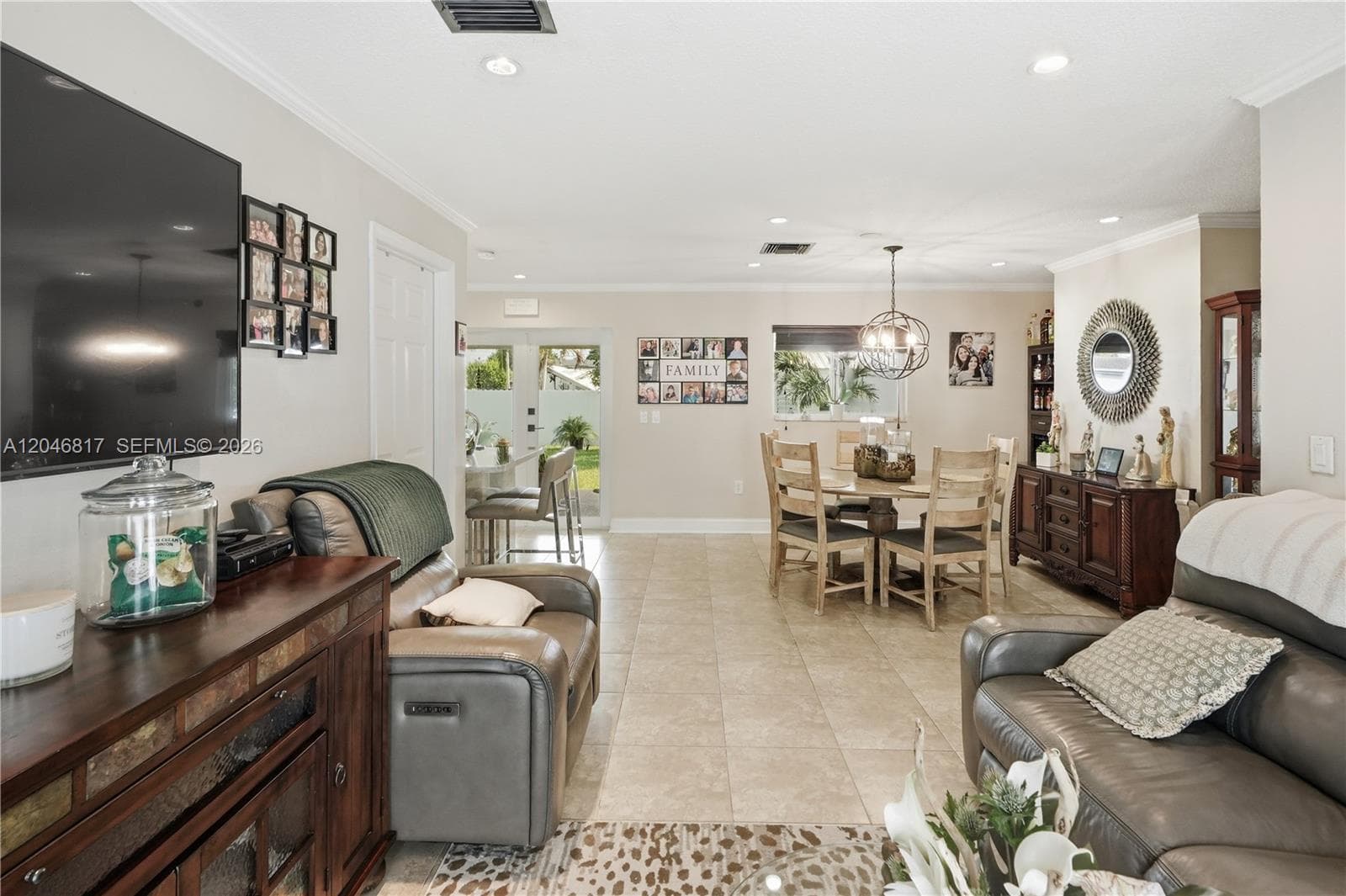 10451 SW 201st Ter, Cutler Bay, FL 33189 photo 4