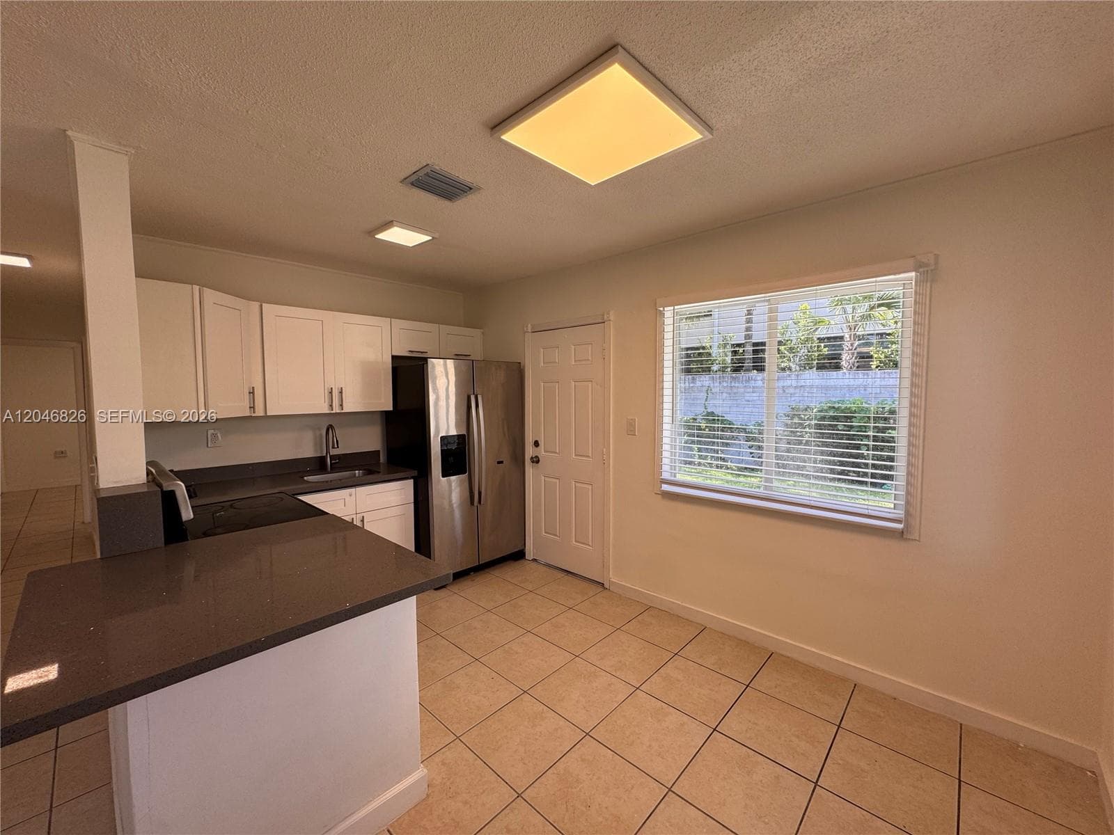 2540 NE 181st St # 2542, North Miami Beach, FL 33160 photo 2