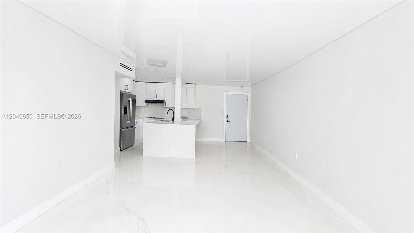 9682 Fontainebleau Blvd # 203, Miami, FL 33172 photo 4