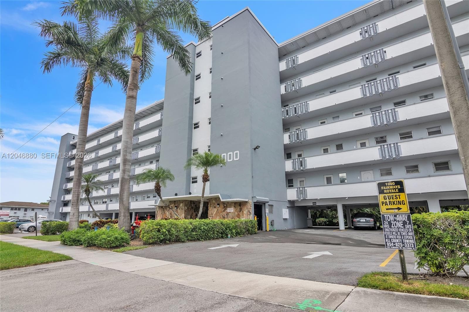 1000 NE 14th Ave # 503, Hallandale Beach, FL 33009