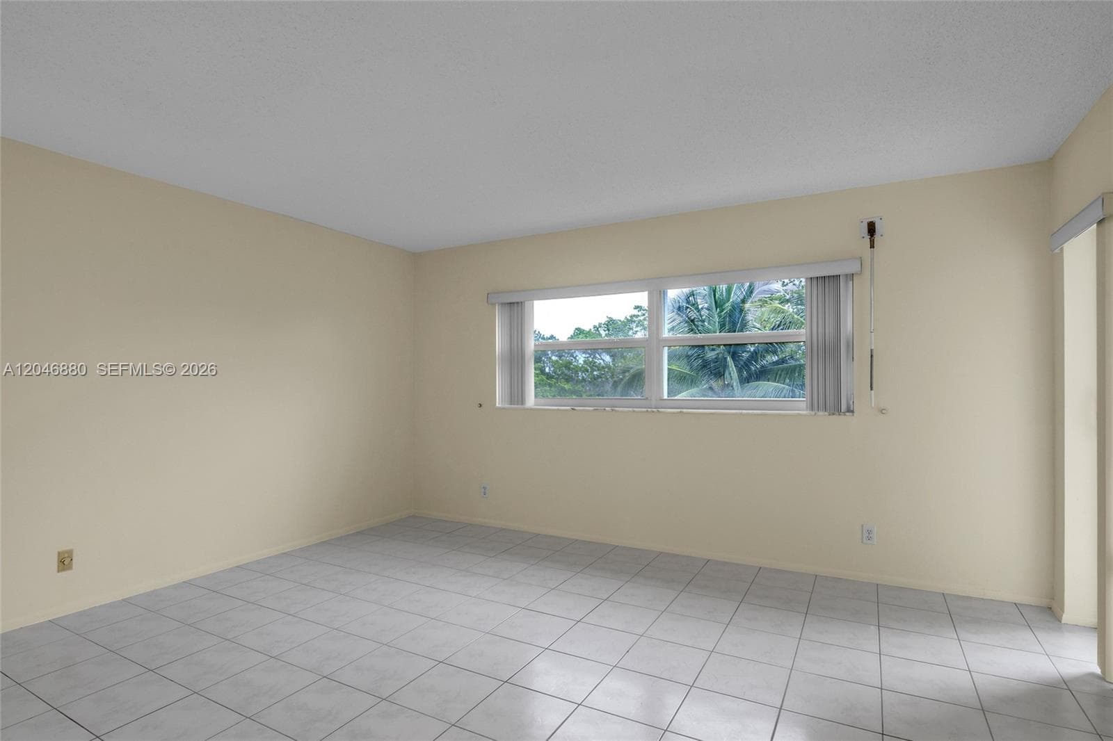 1000 NE 14th Ave # 503, Hallandale Beach, FL 33009 photo 5