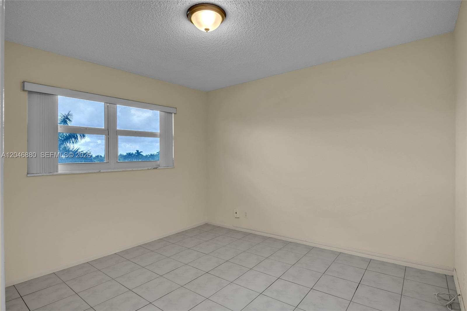 1000 NE 14th Ave # 503, Hallandale Beach, FL 33009 photo 4