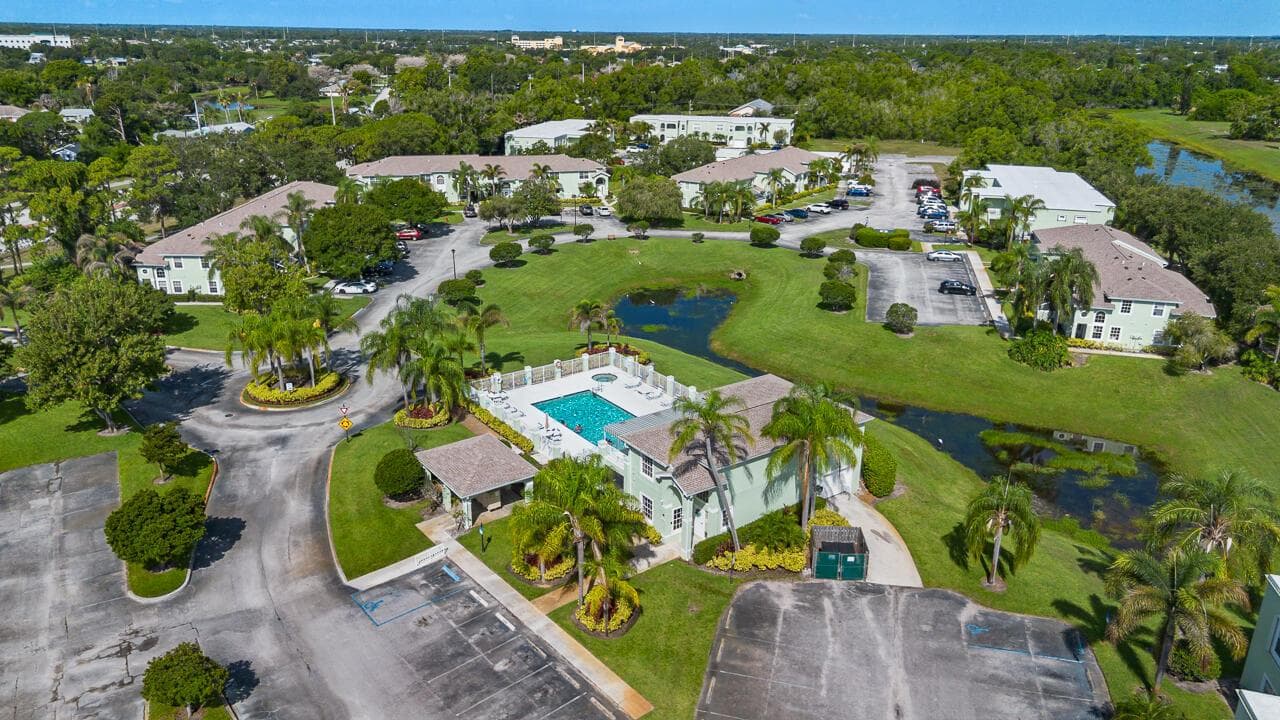 2127 SE Wild Meadow Circle, Port St. Lucie, FL 34952 photo 3