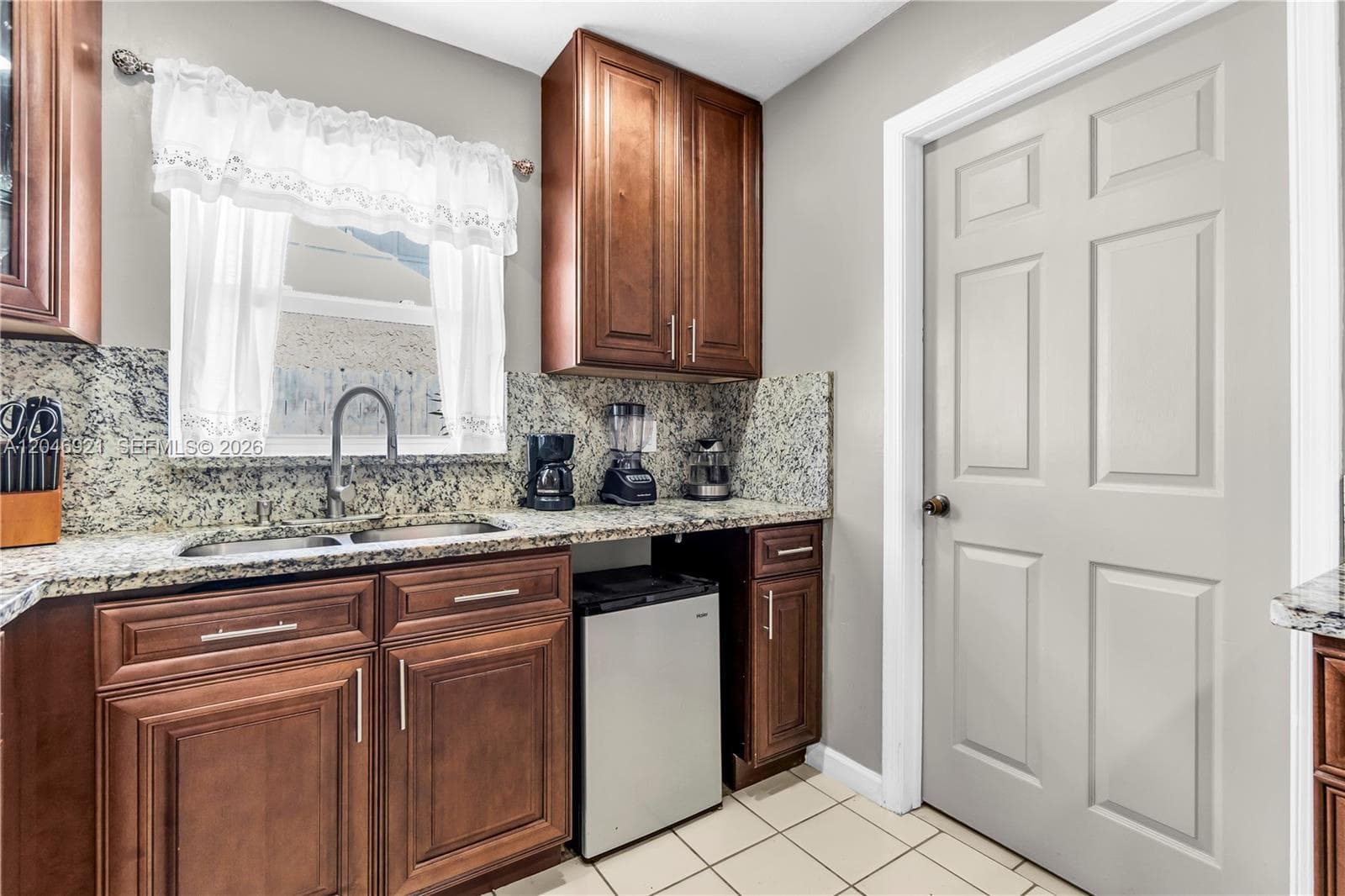 7421 SW 14th Ct, North Lauderdale, FL 33068 photo 5