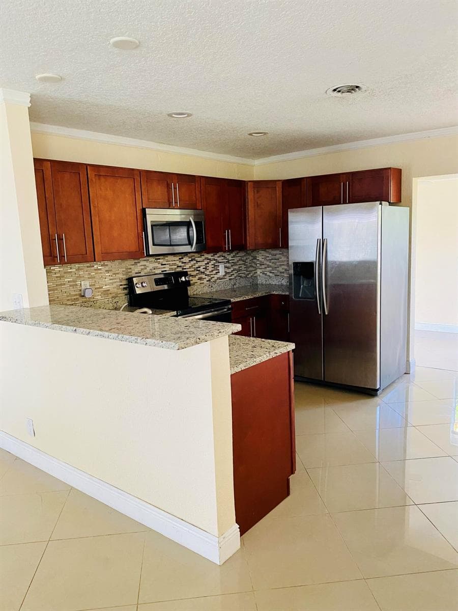 4559 NW 16th Way, Tamarac, FL 33309 photo 2